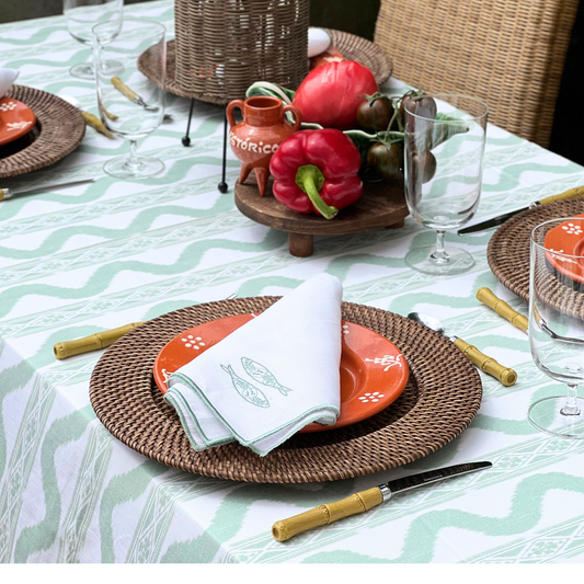 Toalha de Mesa Ondas Verde Água